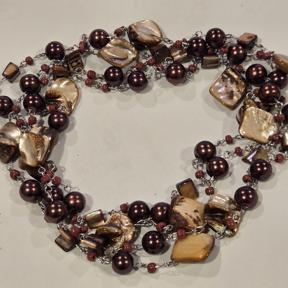 Vintage Beaded Necklace In Brown Tones. Great Condition. Long Length